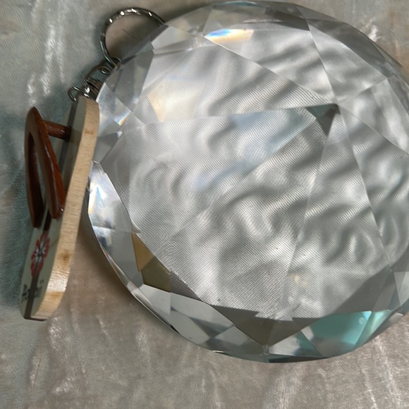 Hawaii Wood slipper keychain/charm - Picture 6 of 6